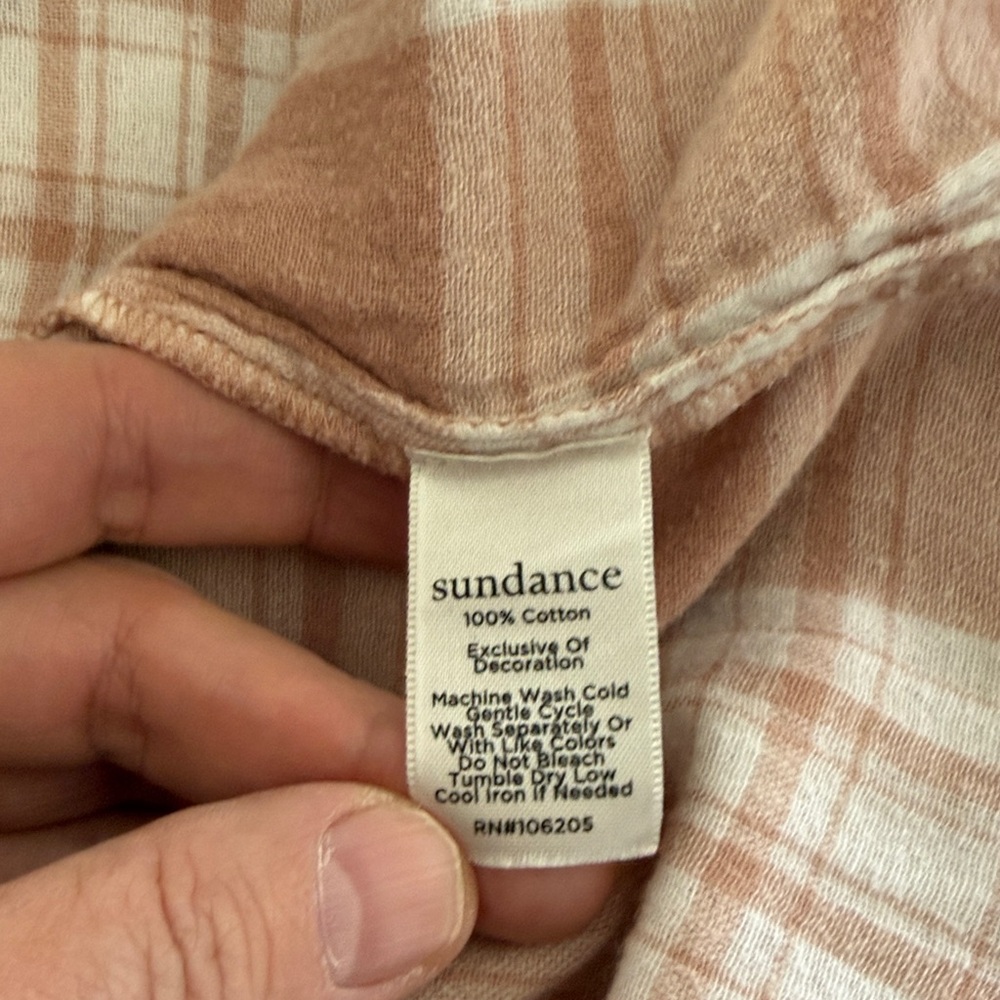 Sundance Blush Plaid Women's Blouse. Size L 100% cotton - Picture 7 of 10